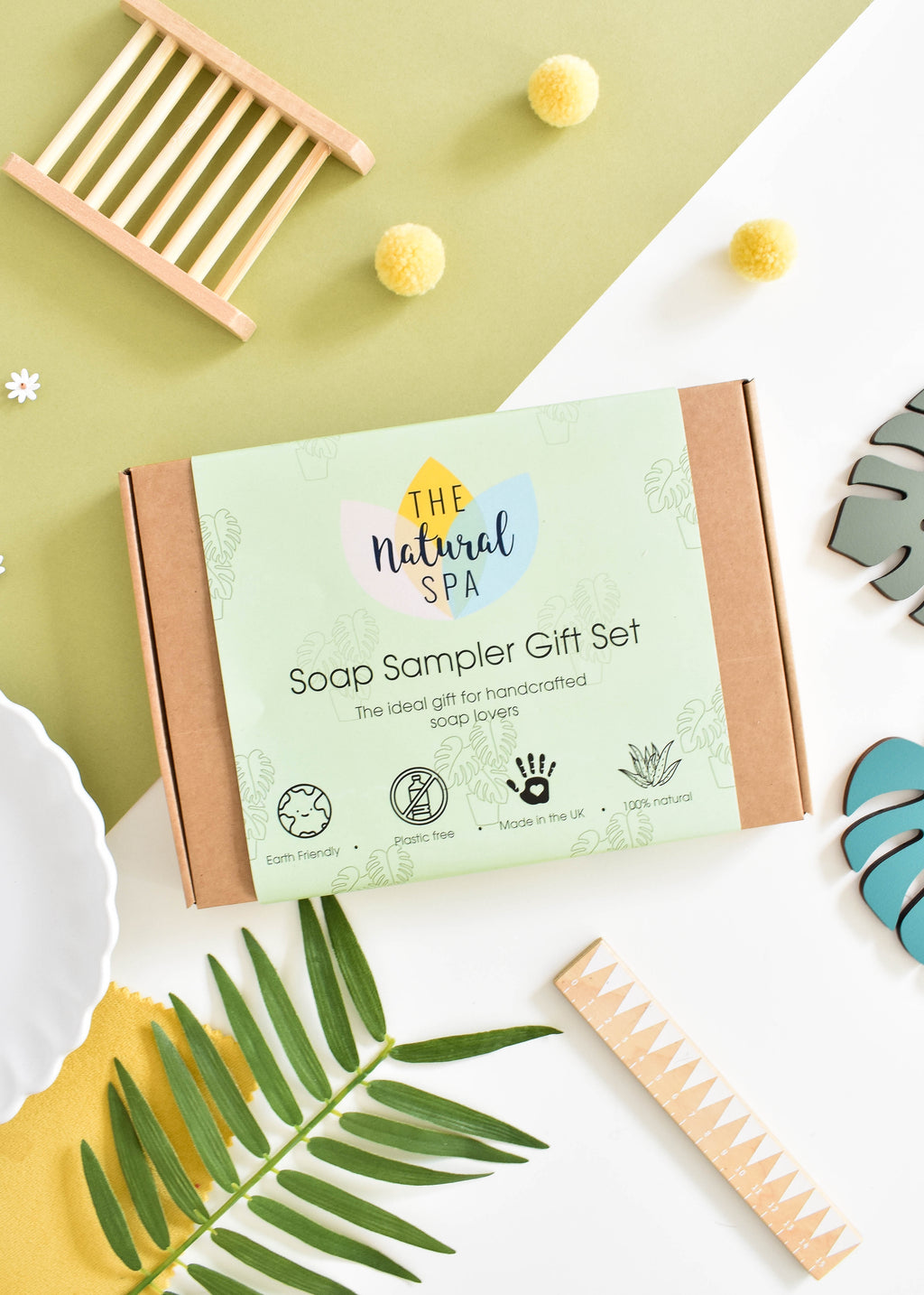 Soap Sampler Gift Set – 8 × 15g Handmade Mini Soaps